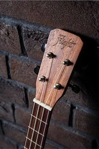 Flight NUB310 Укулеле.